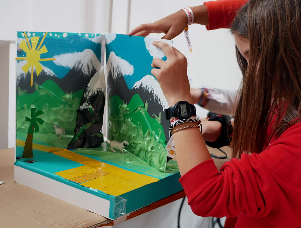 Building holiday mirror